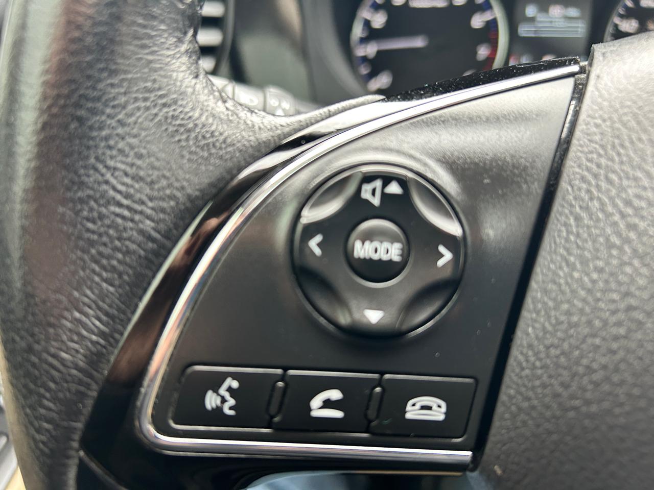 Mitsubishi Outlander SEL S-AWC 2017