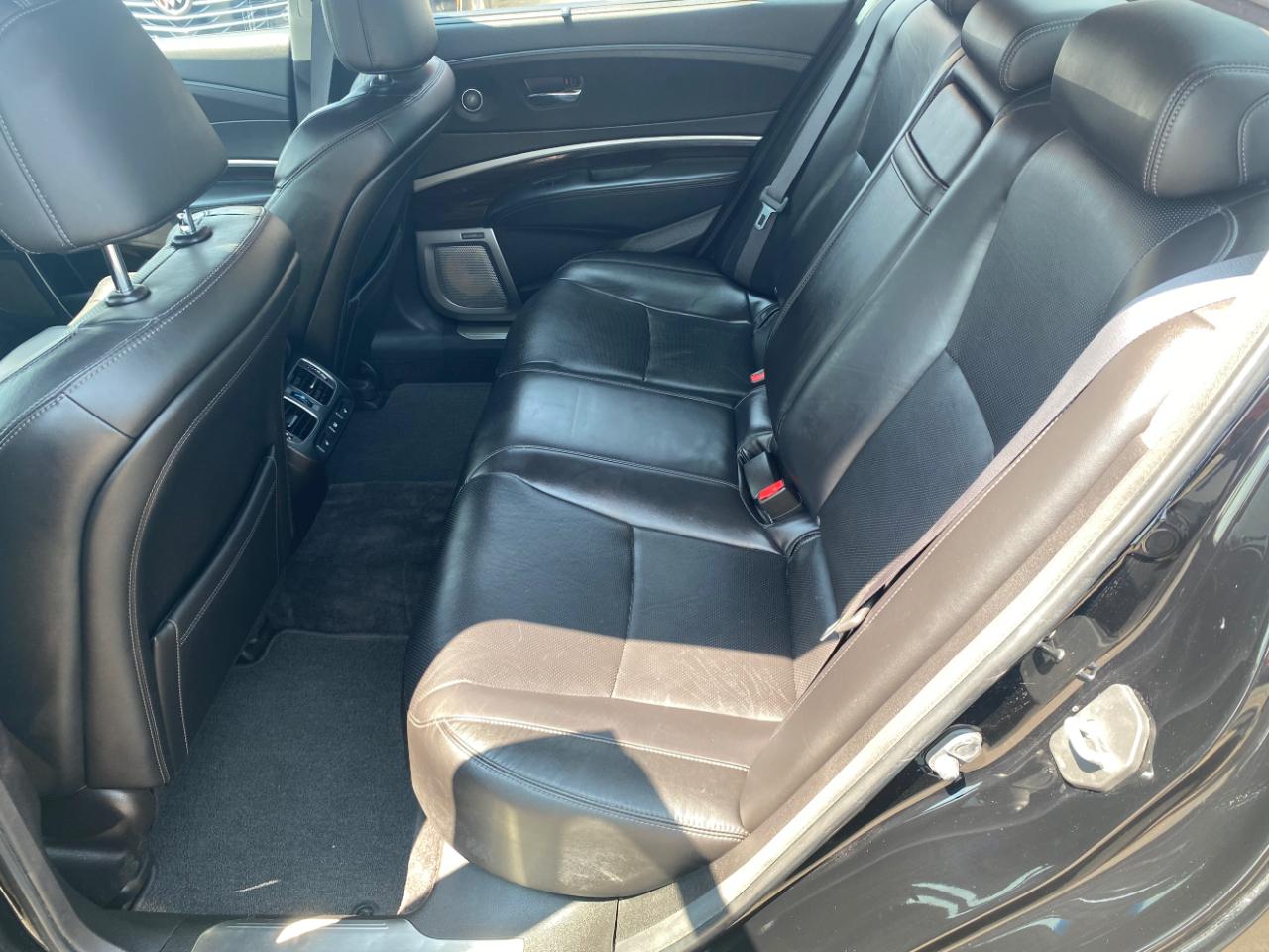 Acura RLX 4dr Sdn Advance Pkg 2016