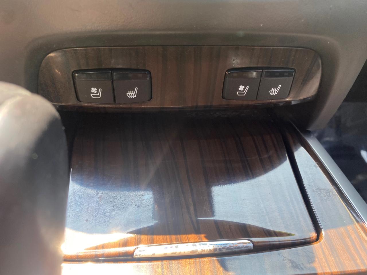 Acura RLX 4dr Sdn Advance Pkg 2016
