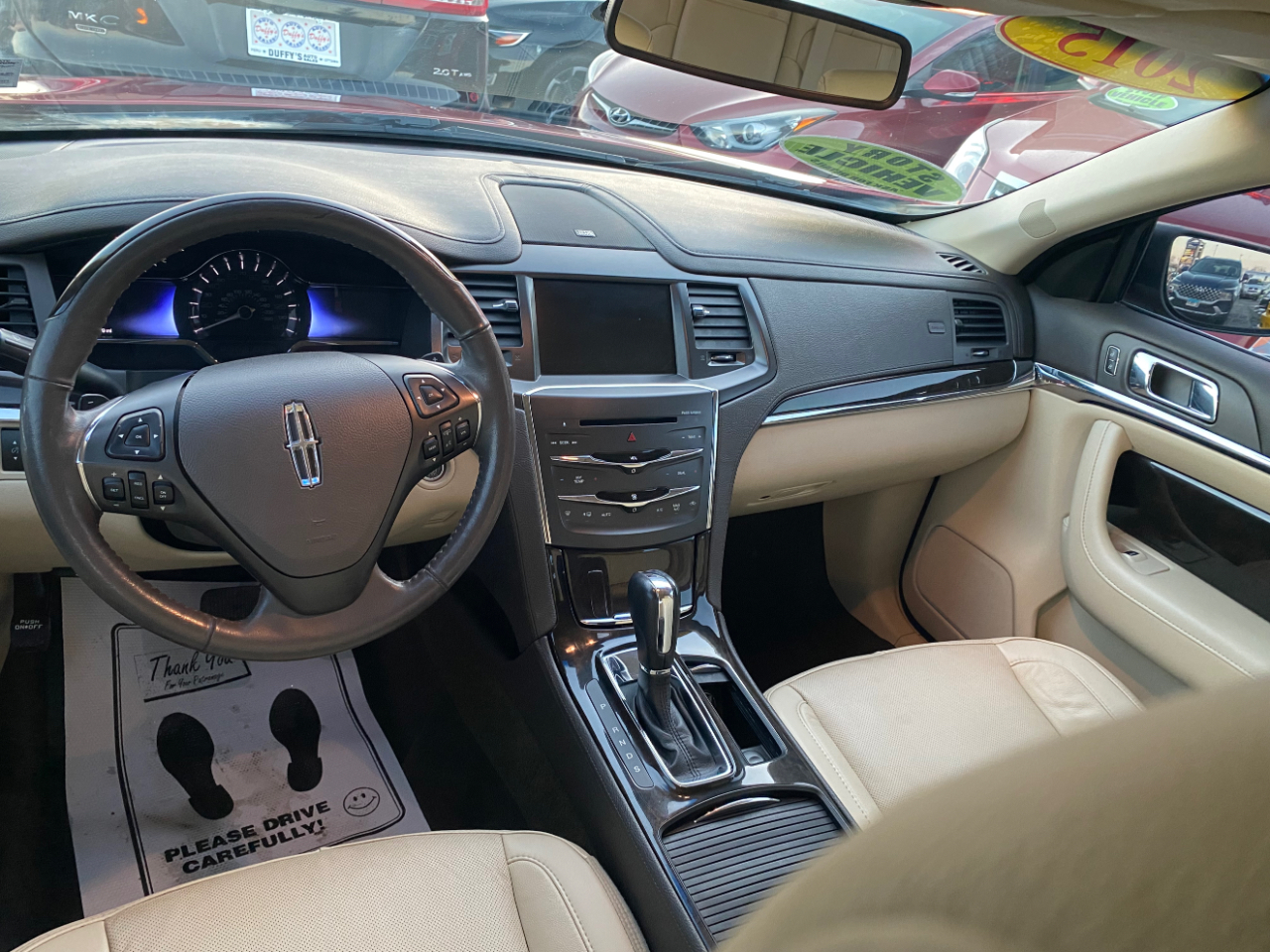 Lincoln MKS 4dr Sdn 3.7L AWD 2015