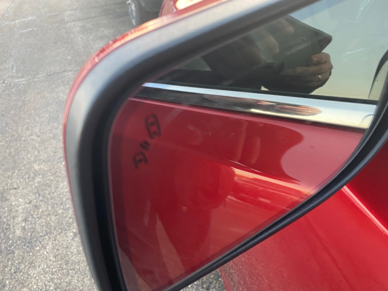 Lincoln MKS 4dr Sdn 3.7L AWD 2015