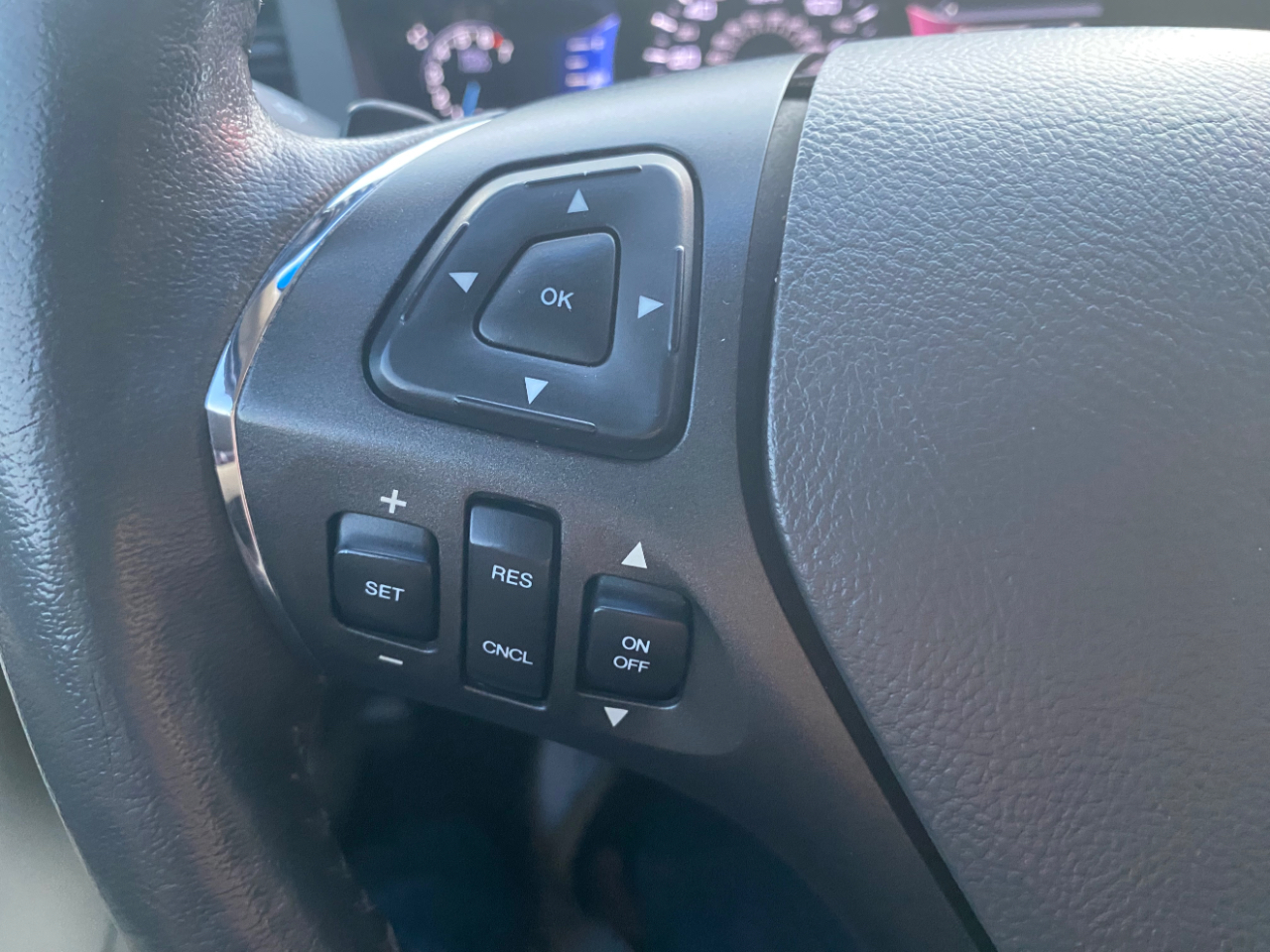 Lincoln MKS 4dr Sdn 3.7L AWD 2015