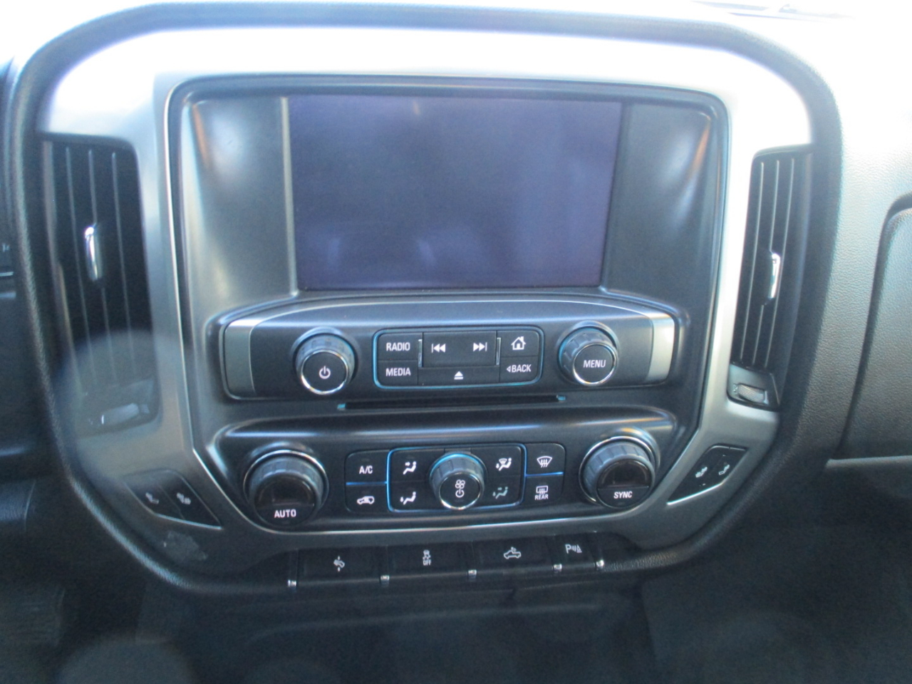 Chevrolet Silverado 1500 4WD Crew Cab 143.5" LT w/1LT 2017