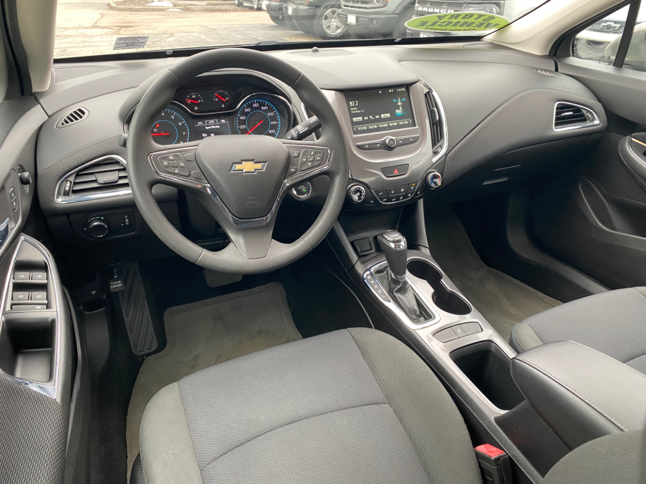 Chevrolet Cruze 4dr Sdn 1.4L LT w/1SD 2017