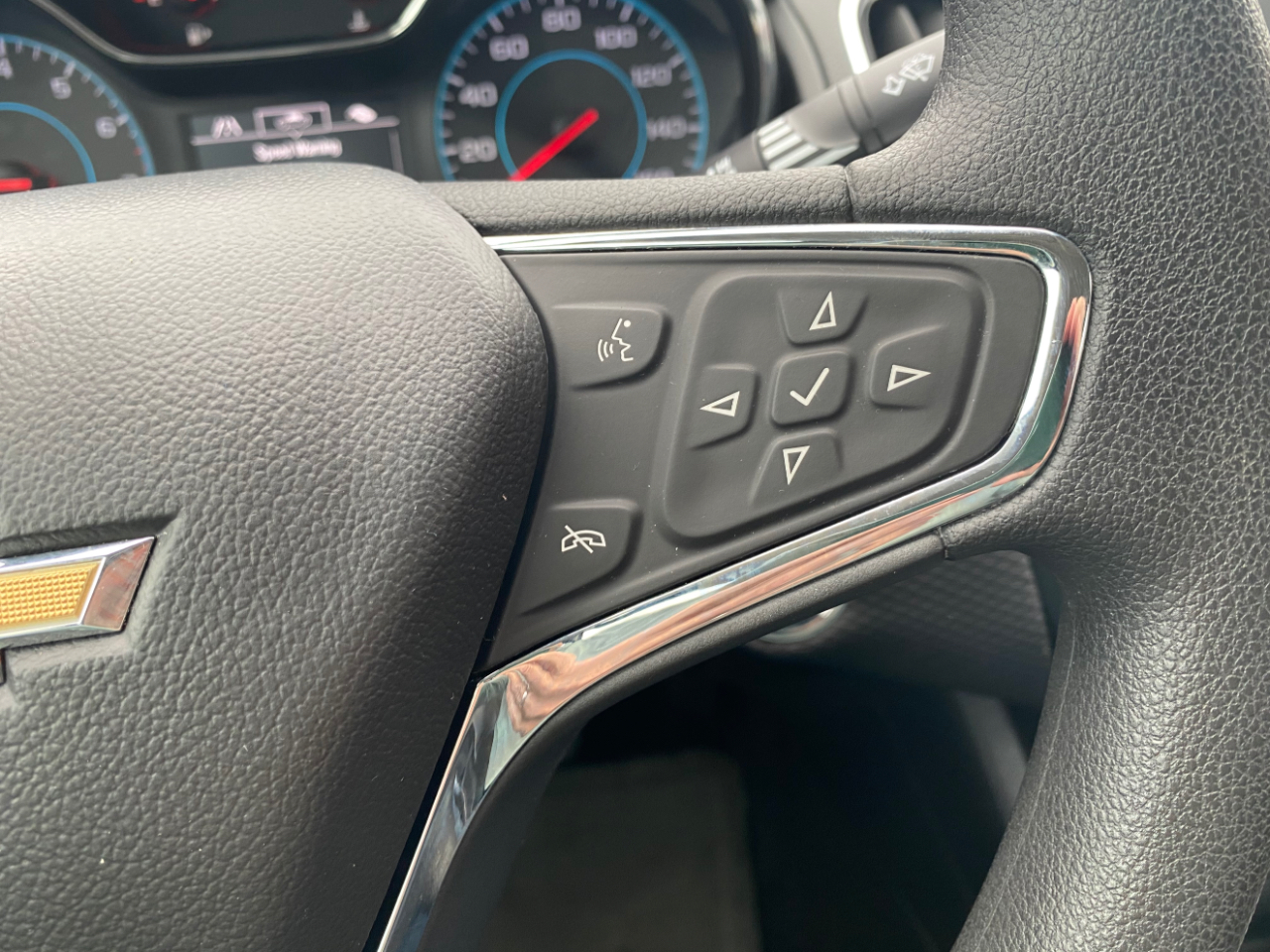 Chevrolet Cruze 4dr Sdn 1.4L LT w/1SD 2017