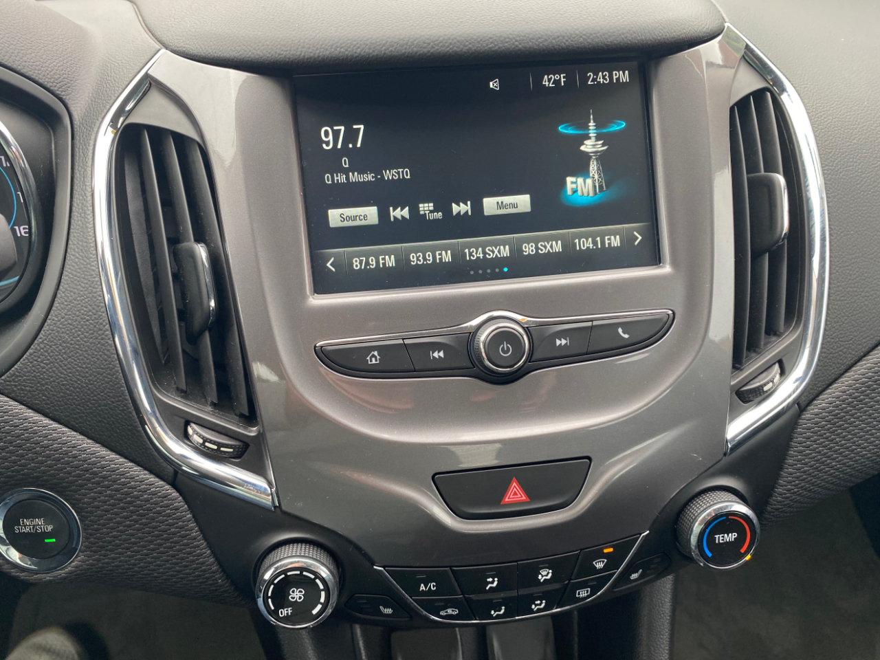 Chevrolet Cruze 4dr Sdn 1.4L LT w/1SD 2017