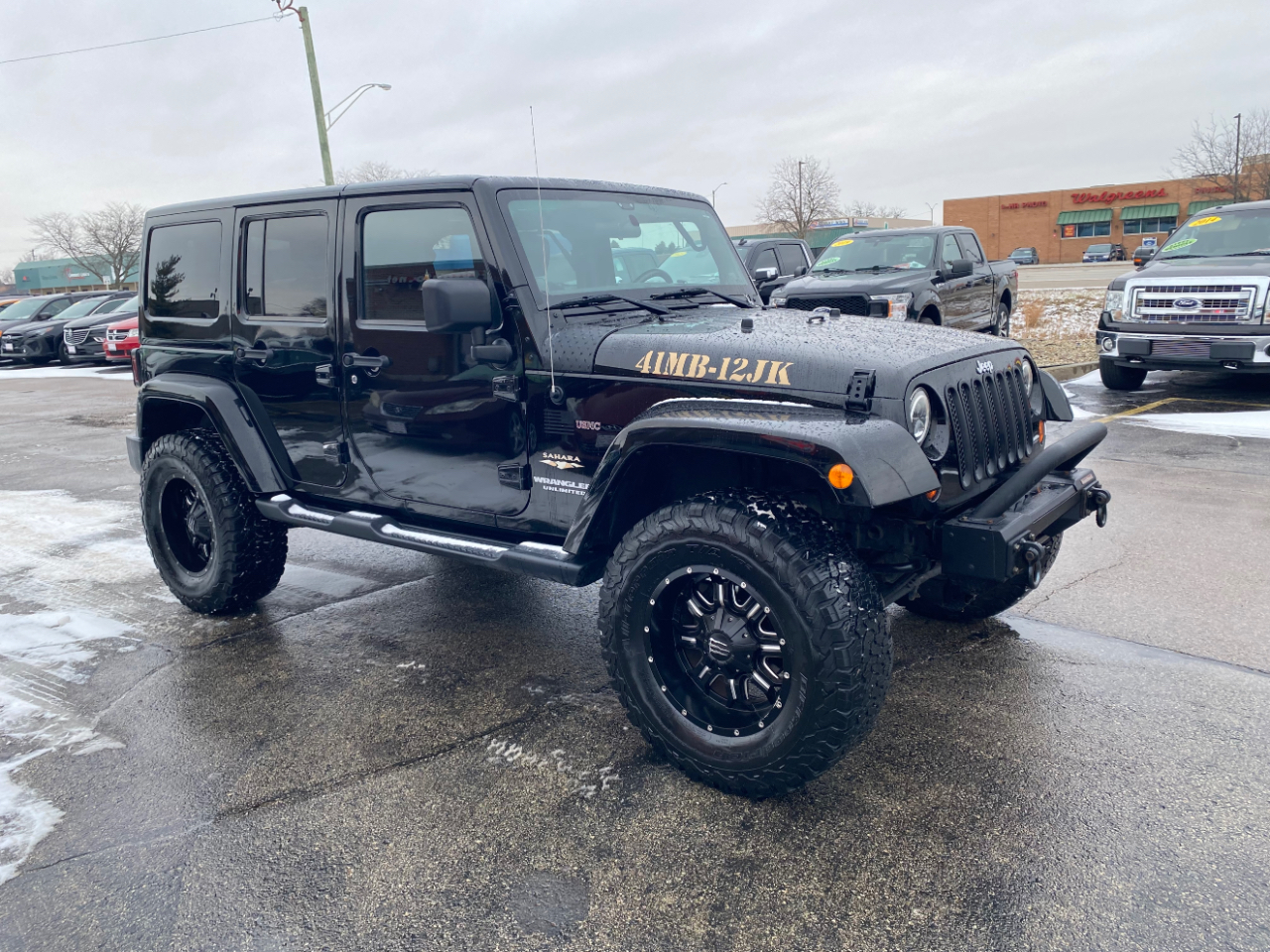 Jeep Wrangler Unlimited 4WD 4dr Sahara 2012