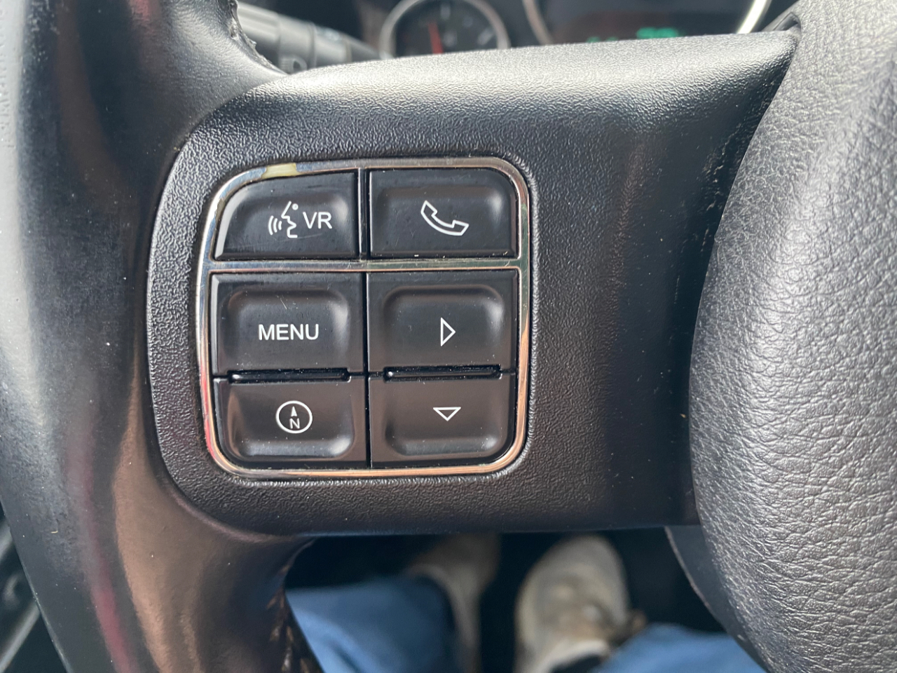 Jeep Wrangler Unlimited 4WD 4dr Sahara 2012