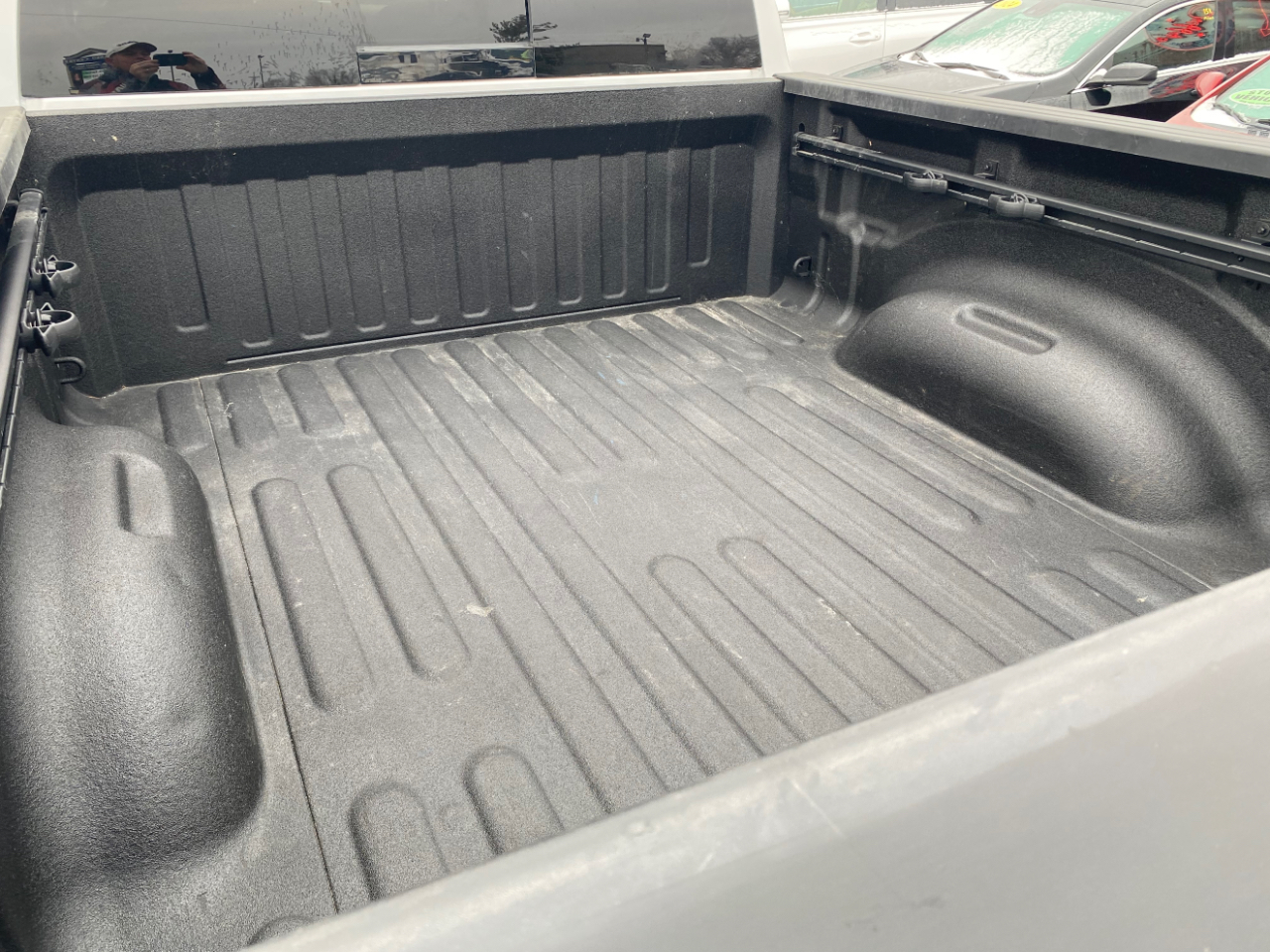 RAM 1500 Big Horn 4x4 Crew Cab 6'4" Box 2023