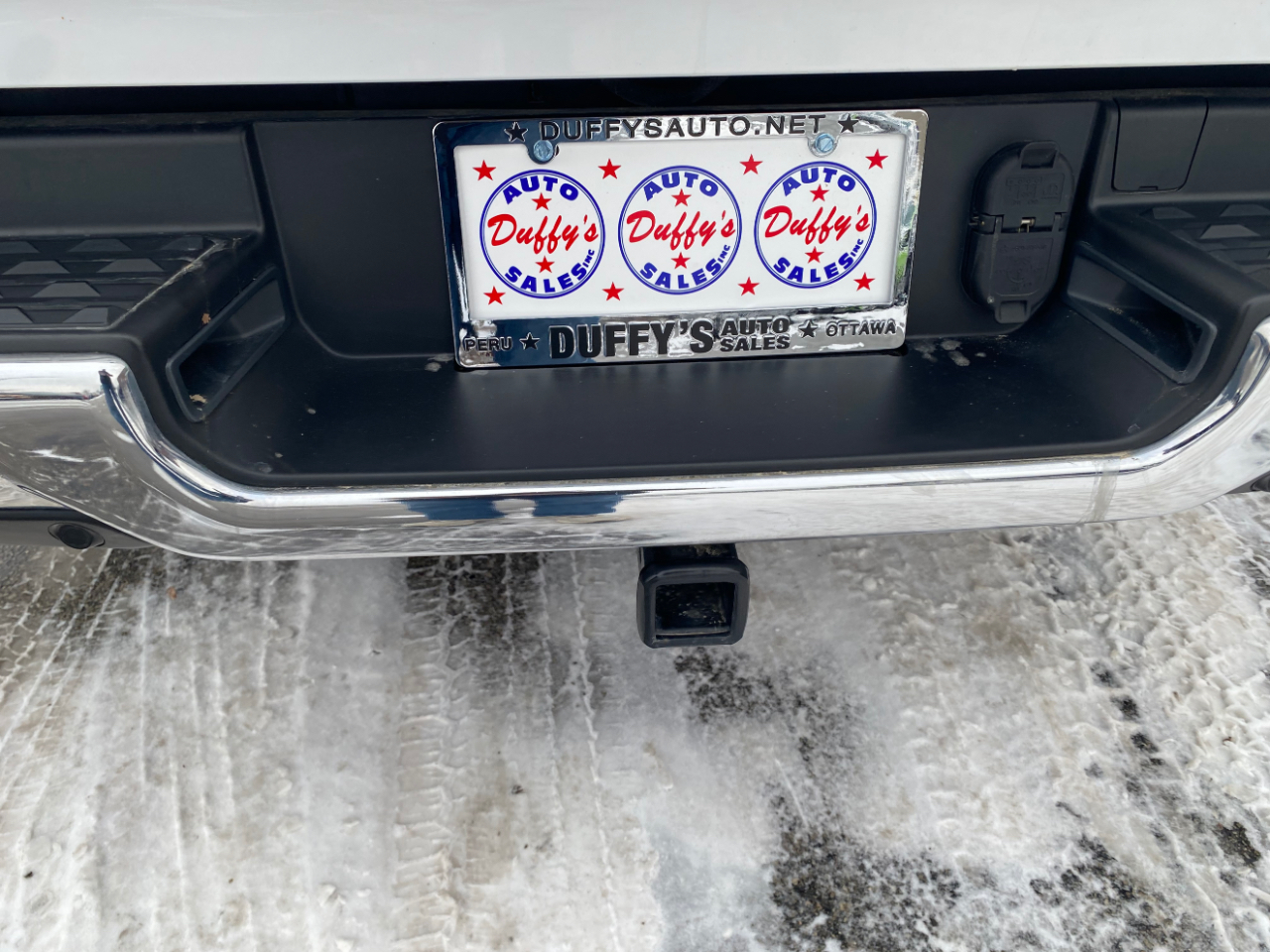 RAM 1500 Big Horn 4x4 Crew Cab 6'4" Box 2023