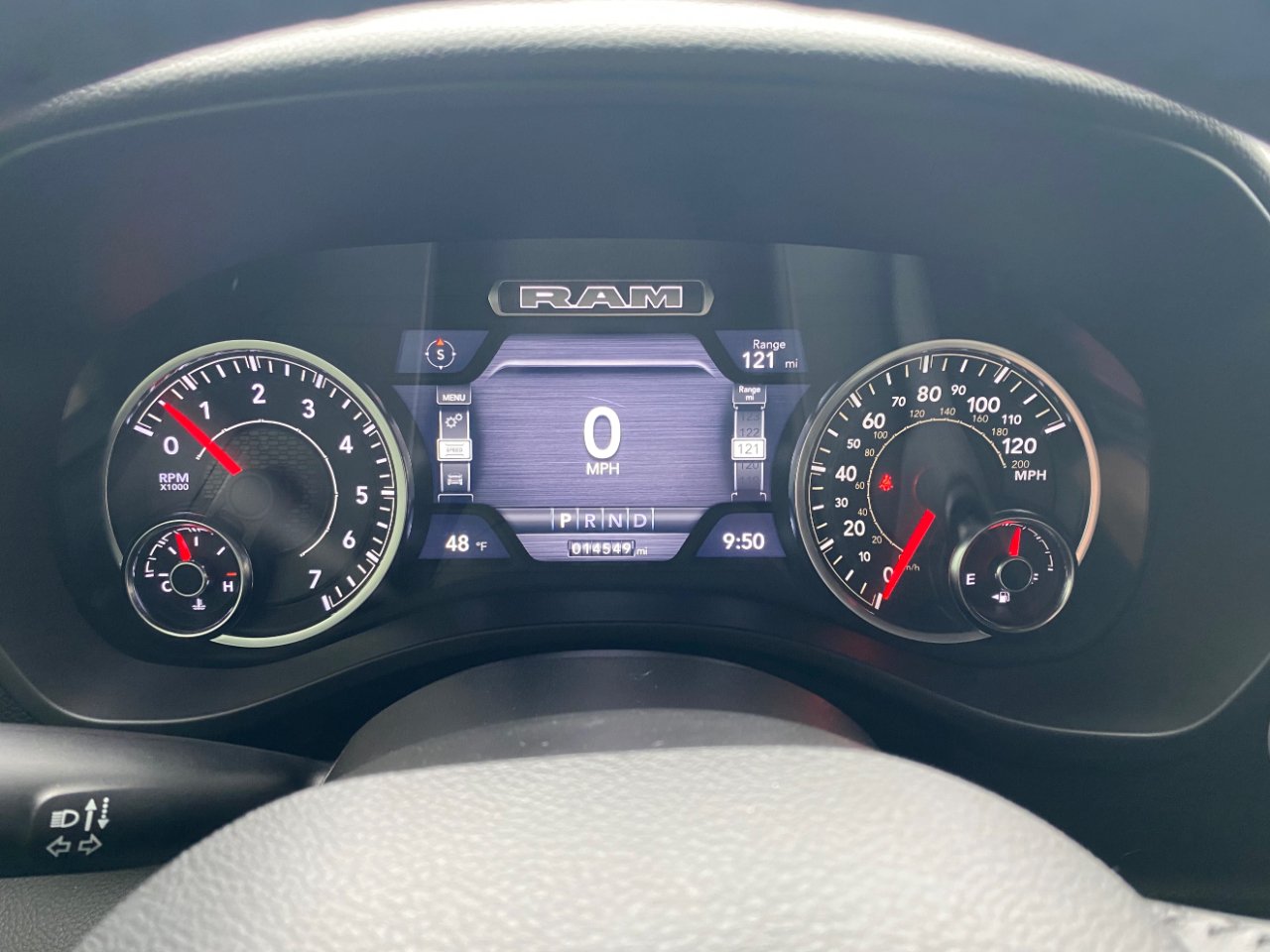 RAM 1500 Big Horn 4x4 Crew Cab 6'4" Box 2023