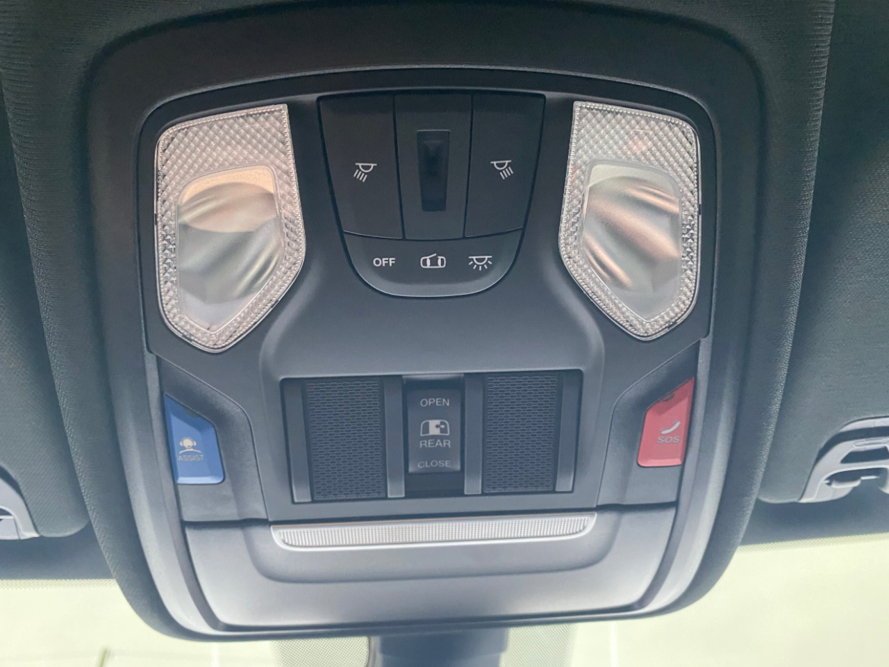 RAM 1500 Big Horn 4x4 Crew Cab 6'4" Box 2023