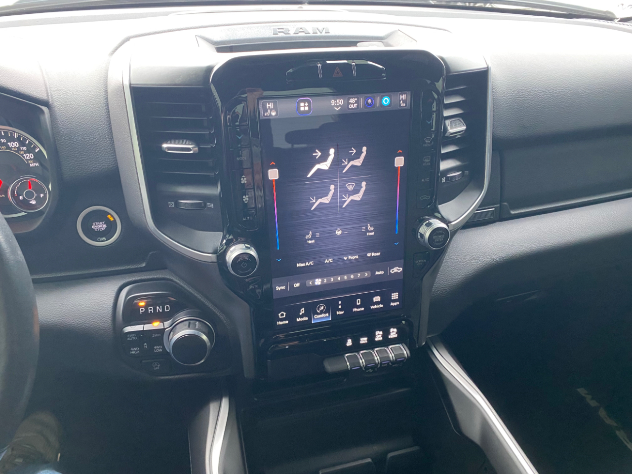 RAM 1500 Big Horn 4x4 Crew Cab 6'4" Box 2023