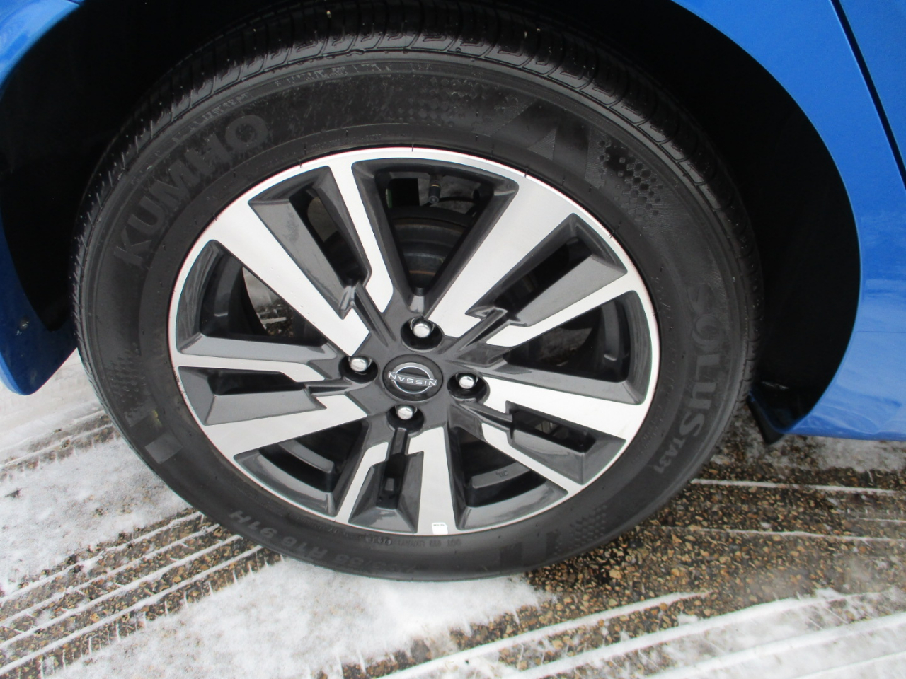 Nissan Versa S CVT 2024