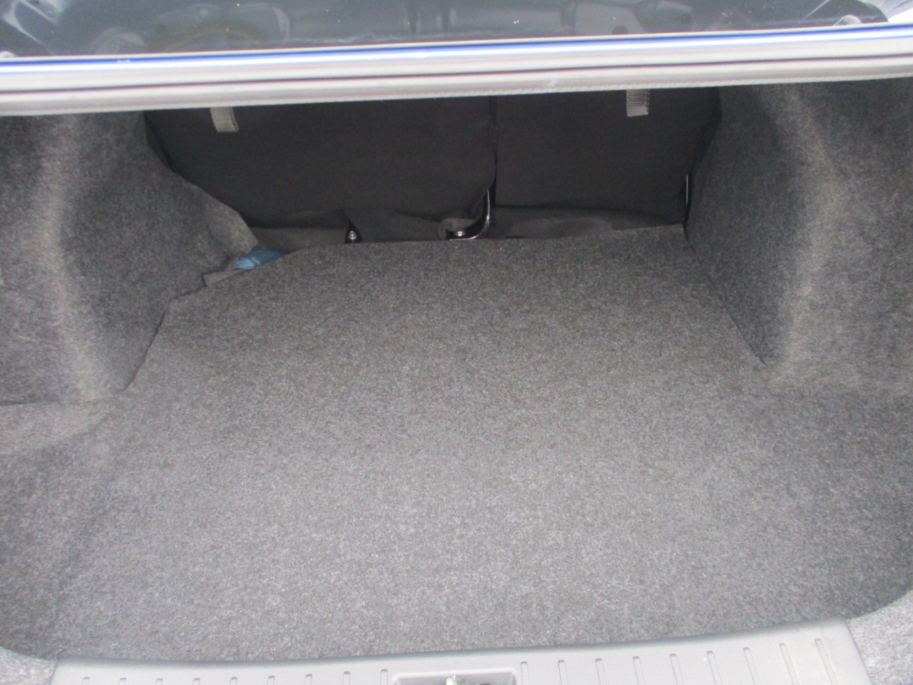 Nissan Versa S CVT 2024