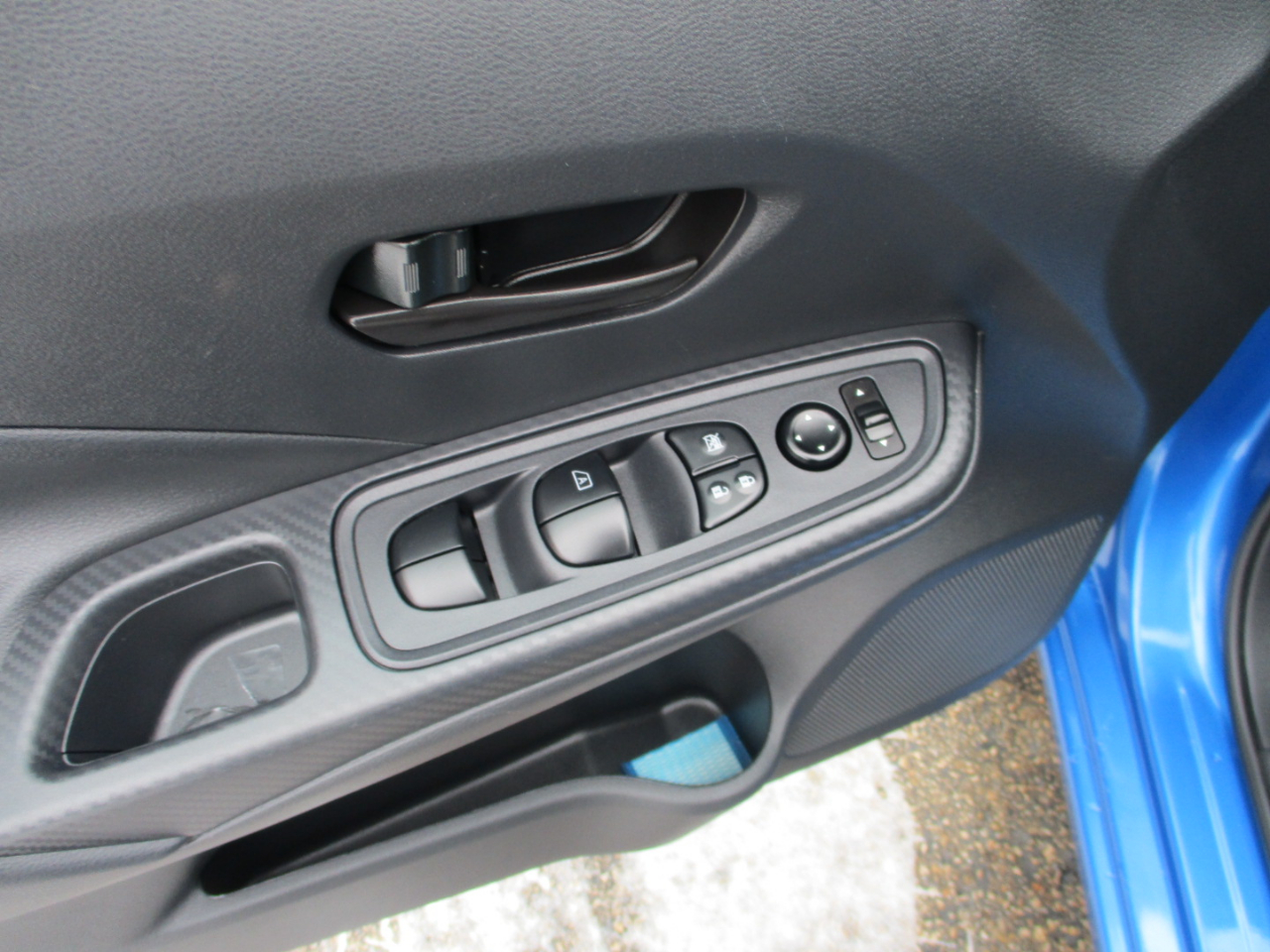 Nissan Versa S CVT 2024