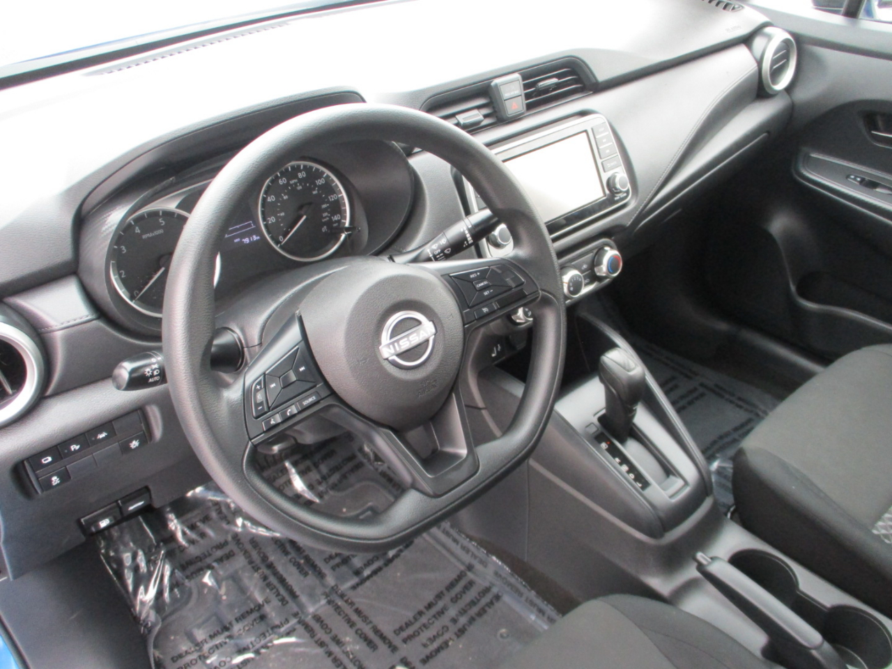 Nissan Versa S CVT 2024