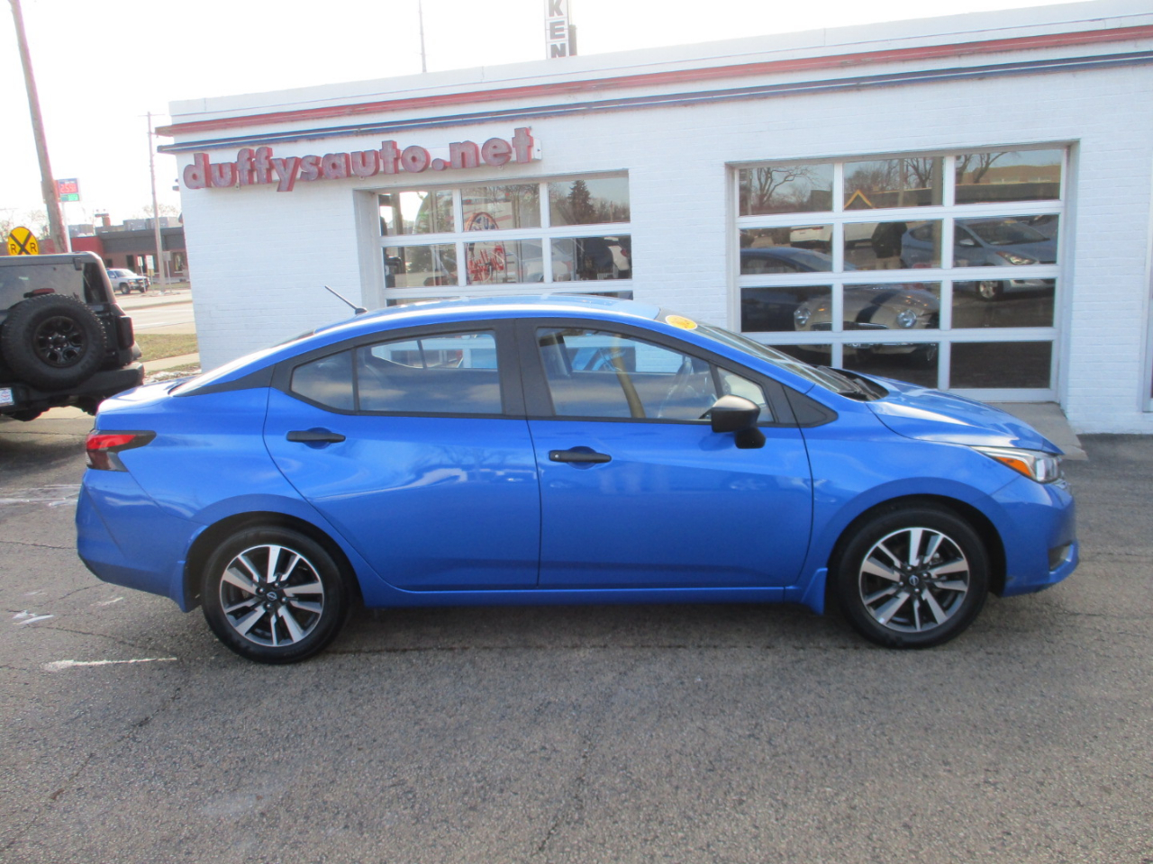 Nissan Versa S CVT 2024