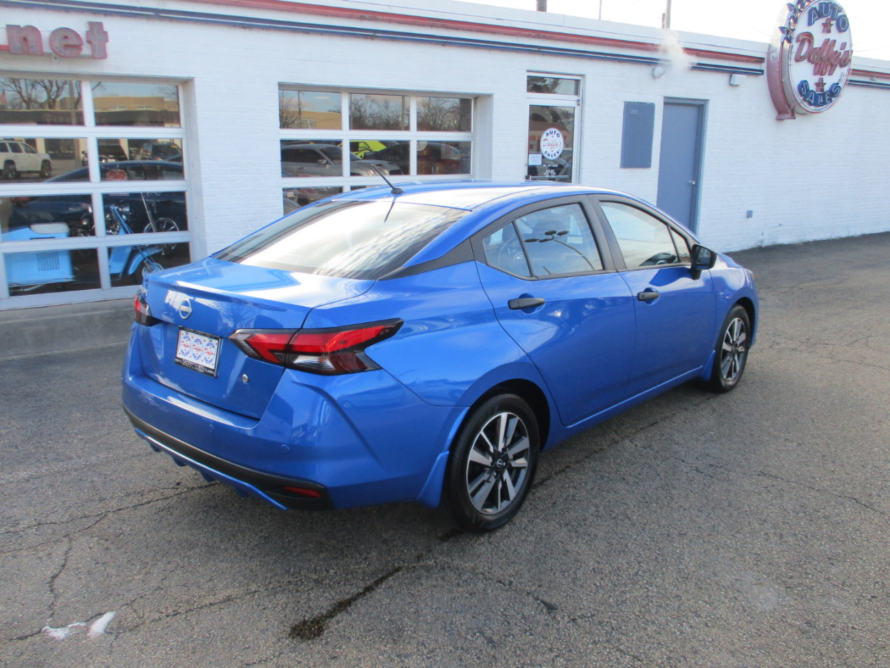 Nissan Versa S CVT 2024