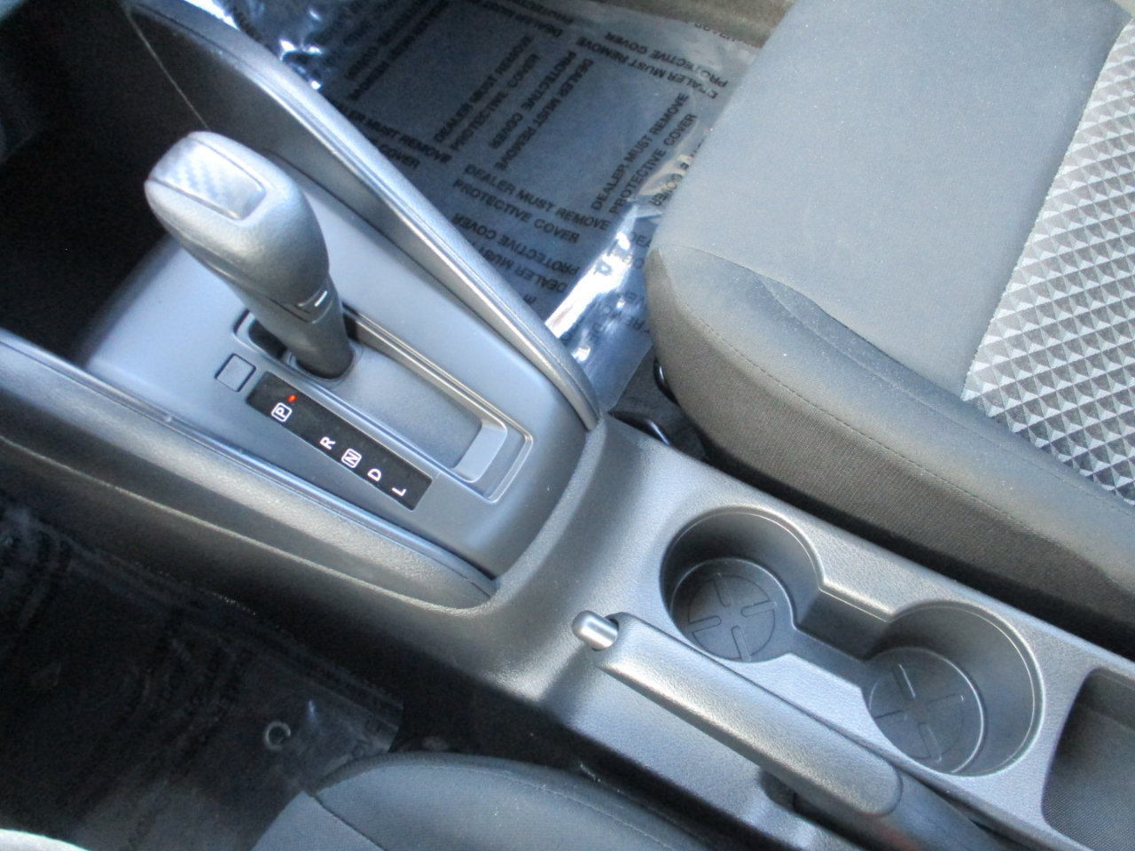 Nissan Versa S CVT 2024