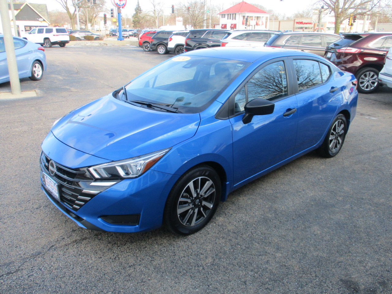 Nissan Versa S CVT 2024