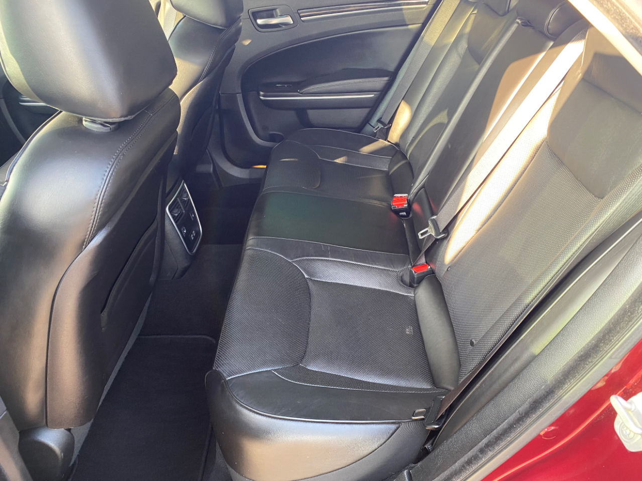 Chrysler 300 Limited RWD 2020