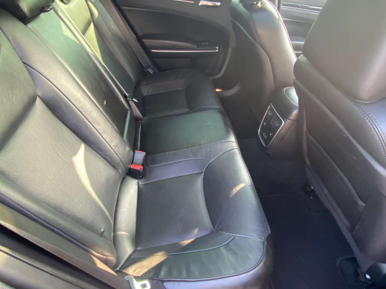 Chrysler 300 Limited RWD 2020