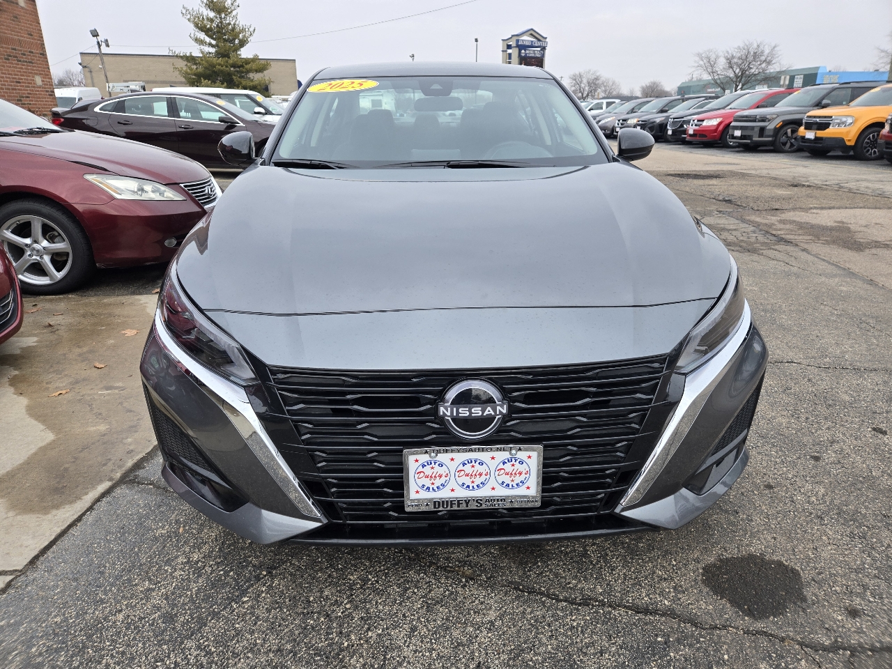 Nissan Altima SV FWD 2025