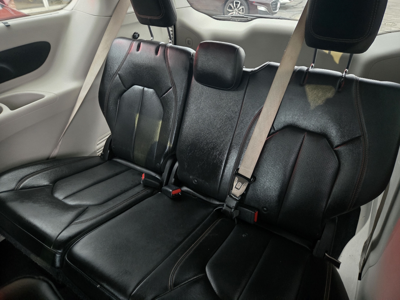 Chrysler Pacifica Touring L FWD 2018