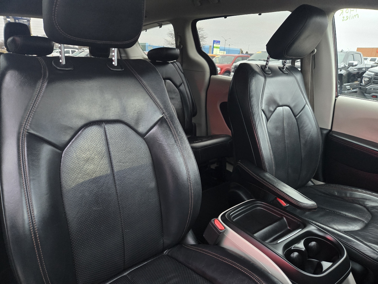 Chrysler Pacifica Touring L FWD 2018