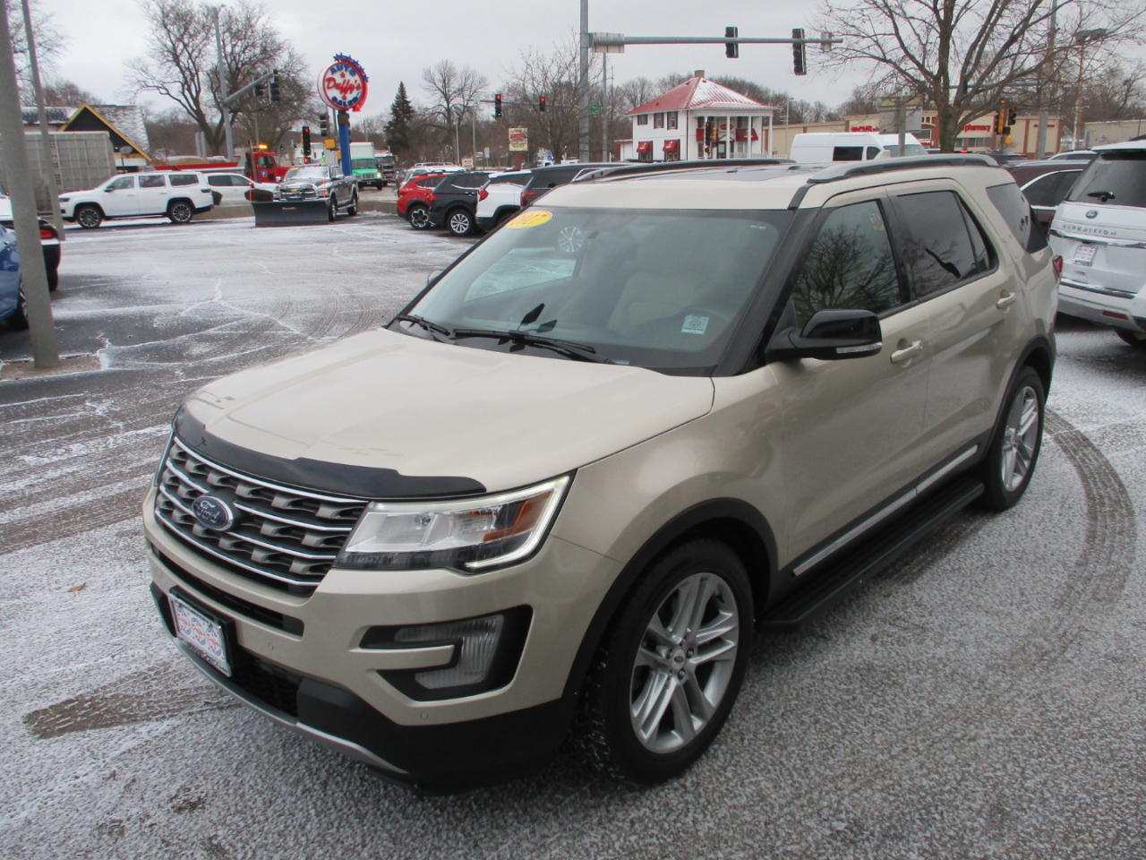 Ford Explorer XLT FWD 2017