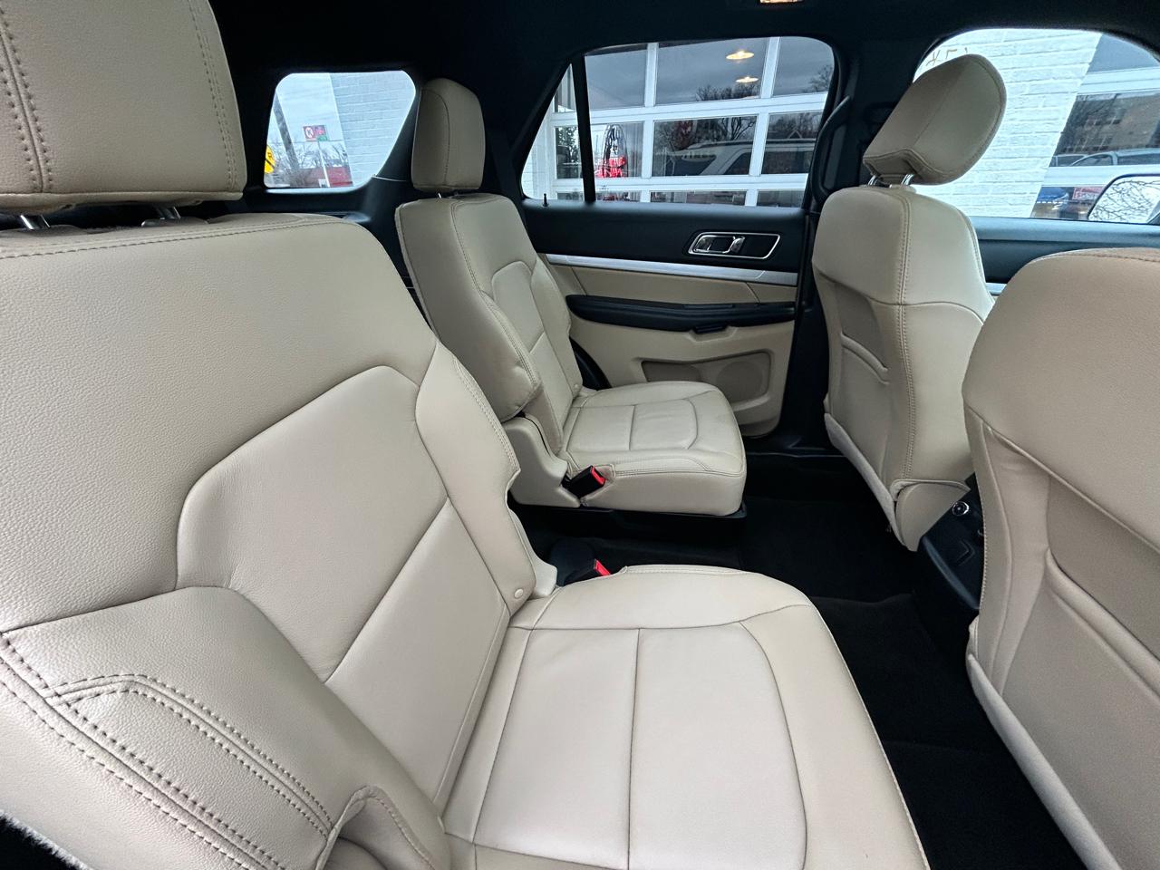 Ford Explorer XLT FWD 2017