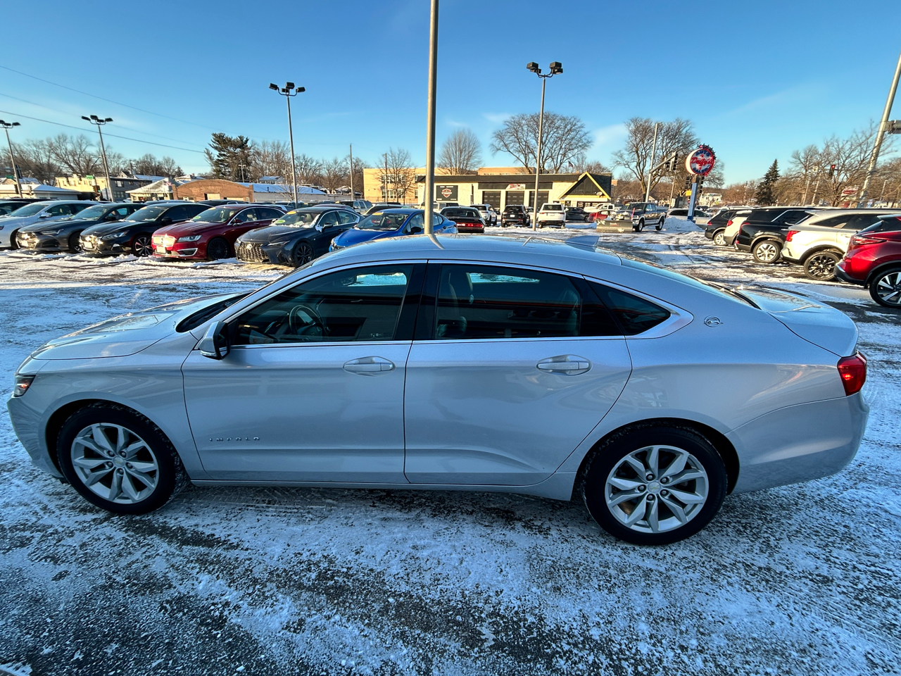 Chevrolet Impala 4dr Sdn LT w/1LT 2017