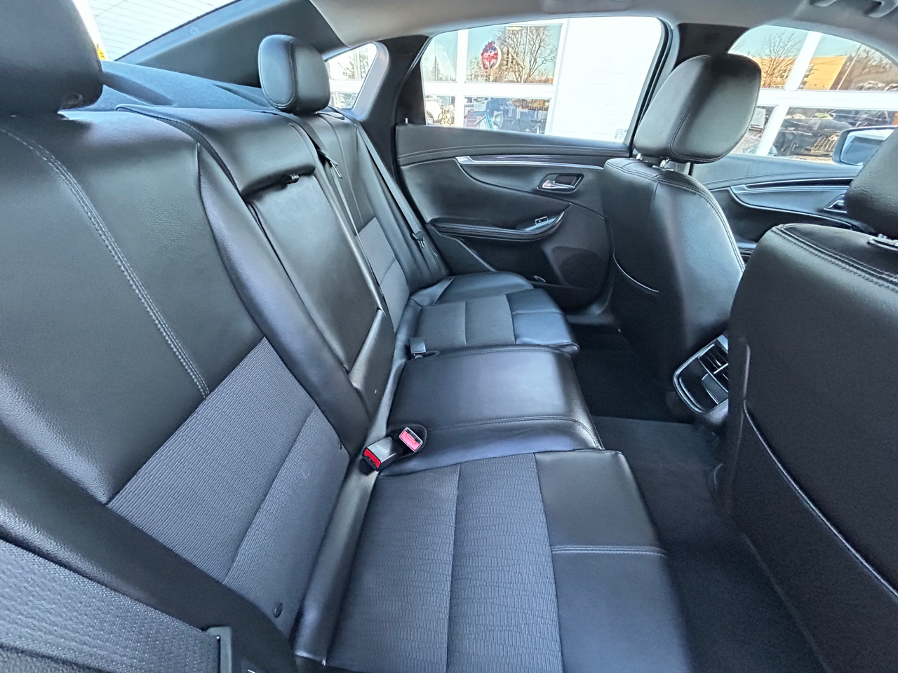 Chevrolet Impala 4dr Sdn LT w/1LT 2017