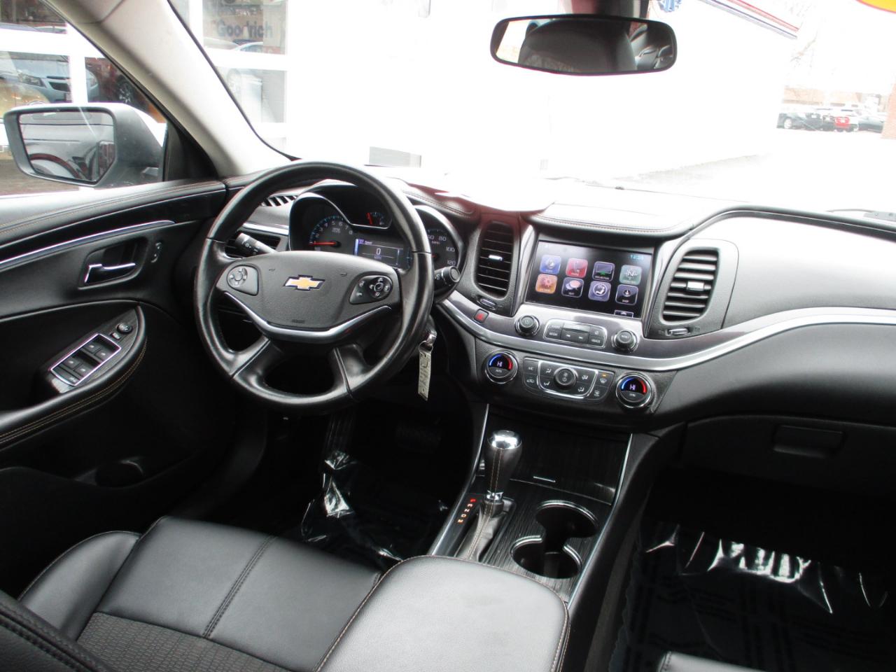 Chevrolet Impala 4dr Sdn LT w/1LT 2017