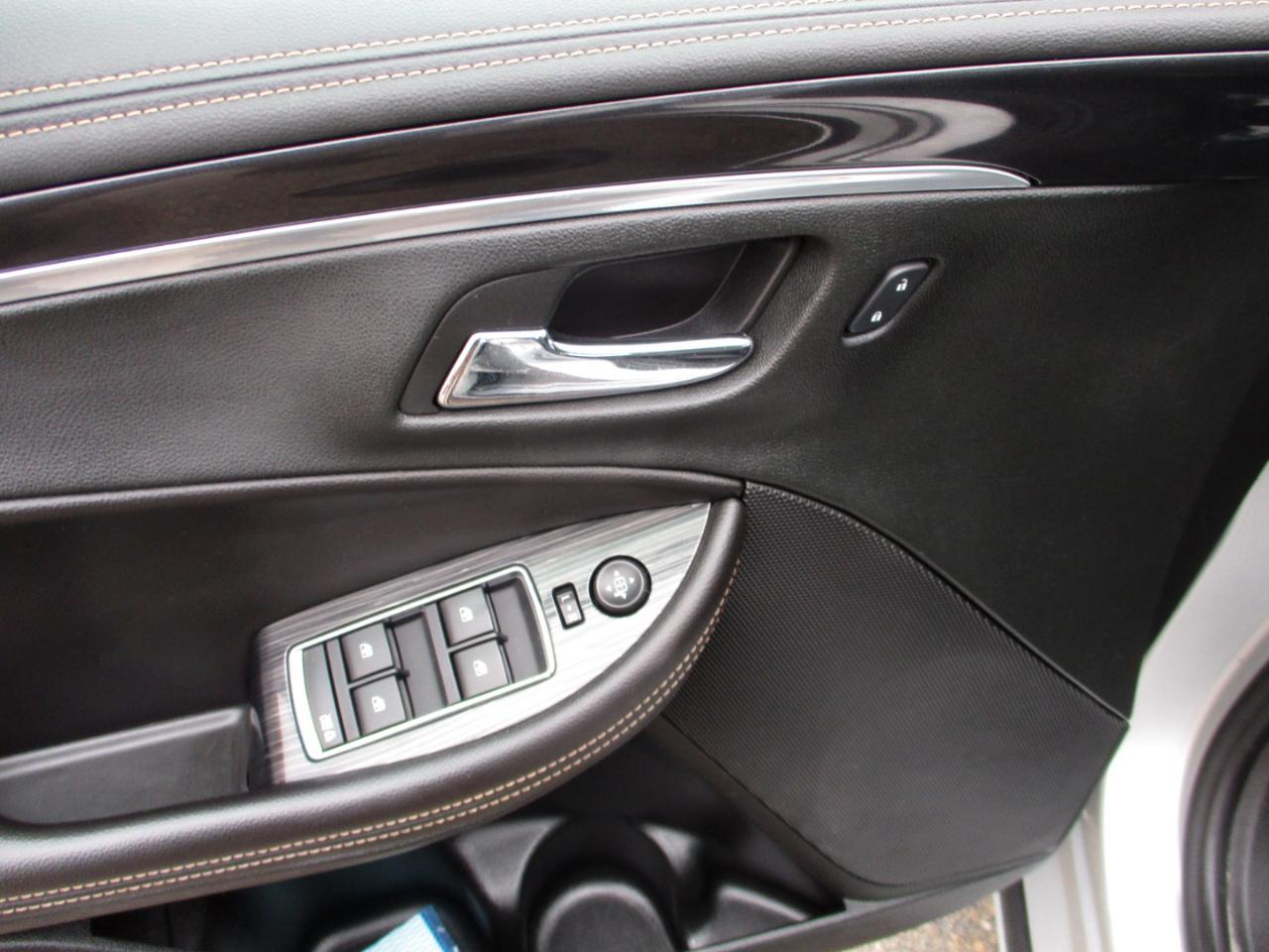 Chevrolet Impala 4dr Sdn LT w/1LT 2017