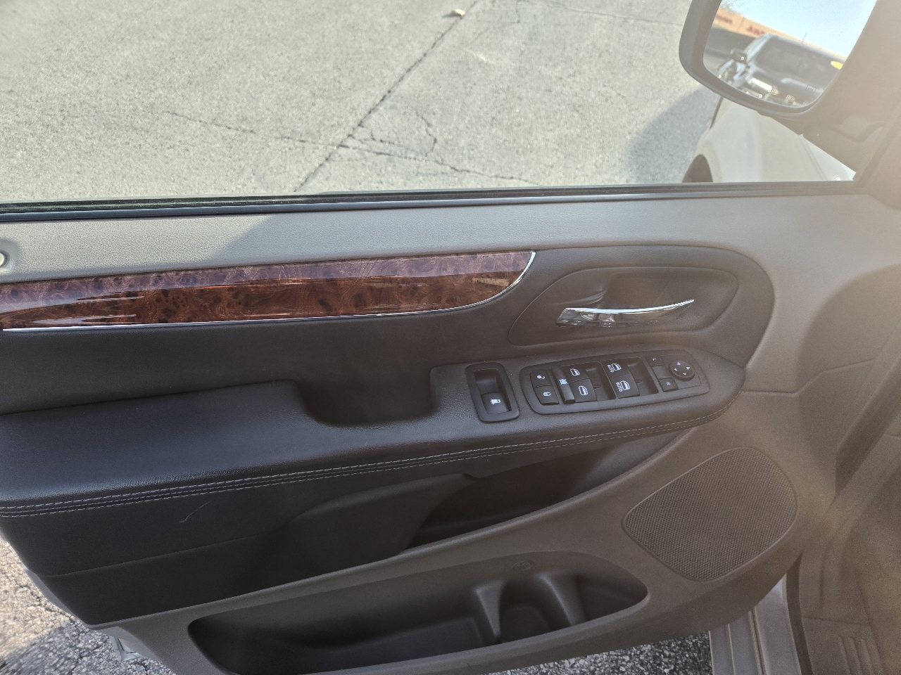 Chrysler Town & Country 4dr Wgn Touring 2016