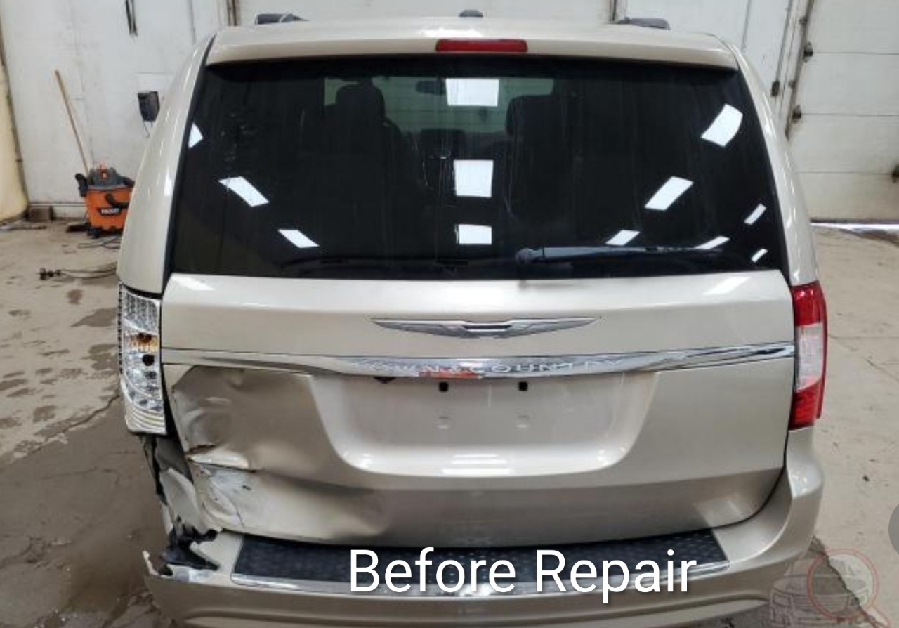 Chrysler Town & Country 4dr Wgn Touring 2016