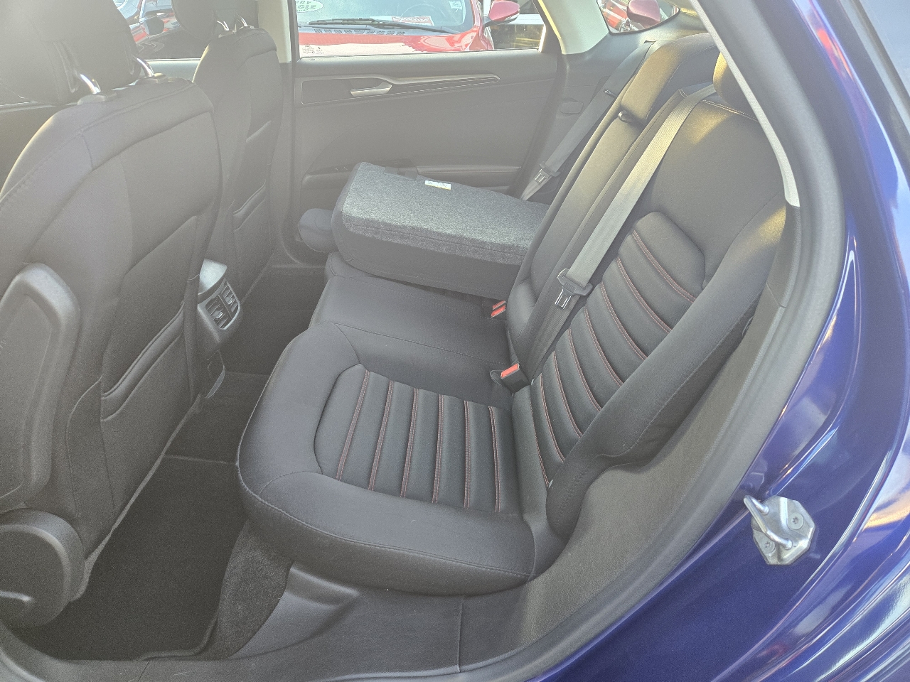 Ford Fusion 4dr Sdn SE FWD 2015