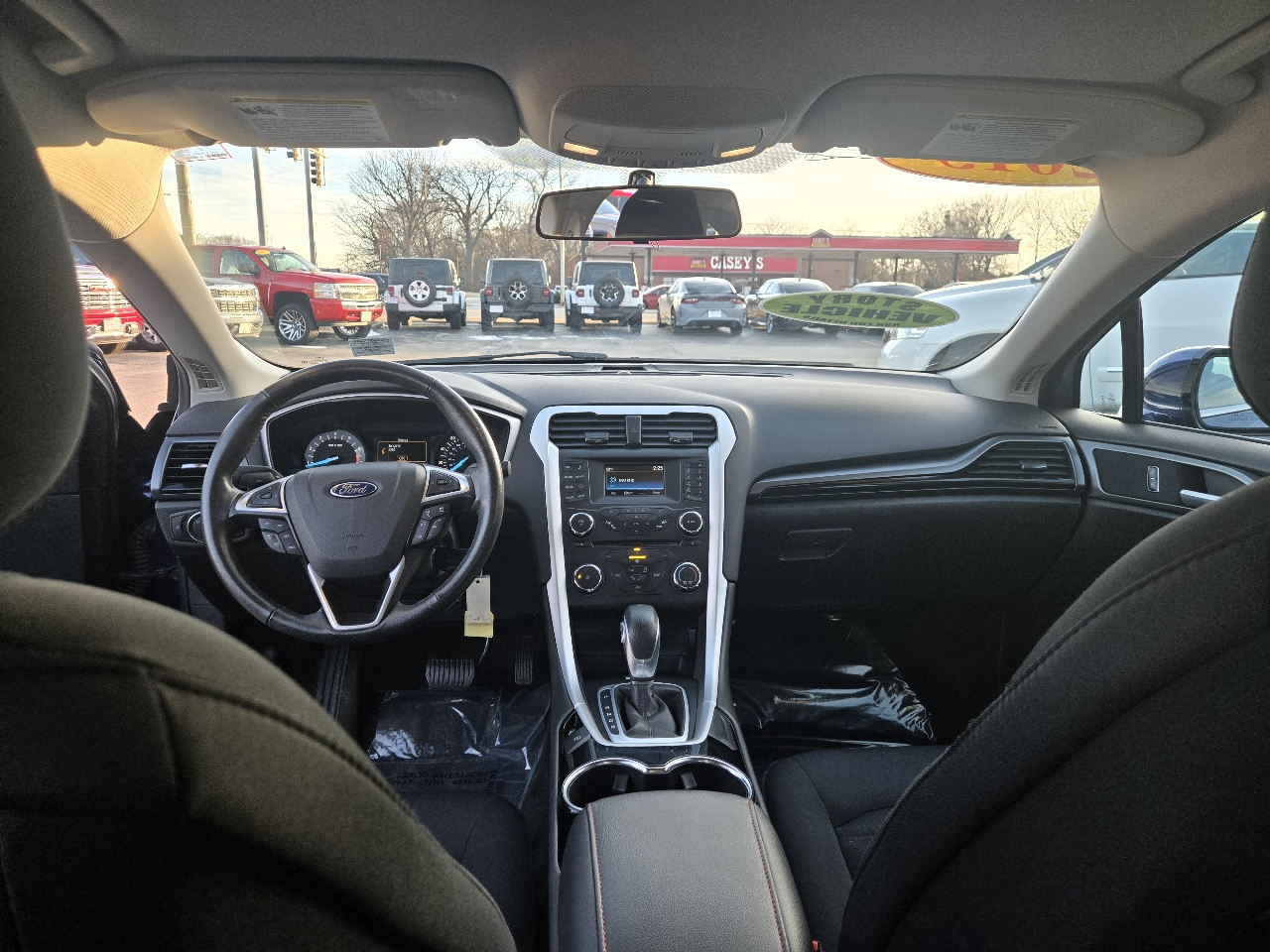 Ford Fusion 4dr Sdn SE FWD 2015