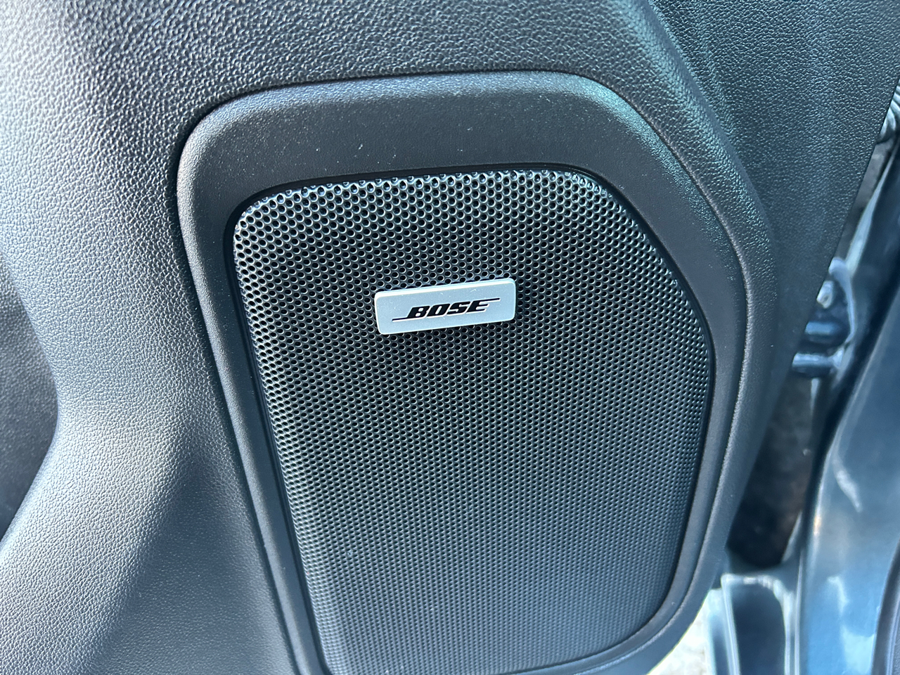 GMC Sierra 1500 4WD Crew Cab 147" AT4 2020