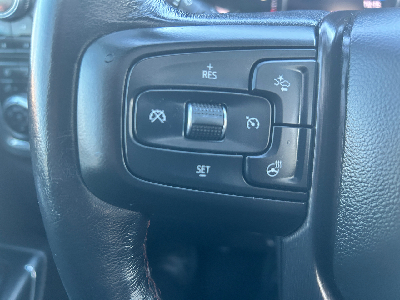 GMC Sierra 1500 4WD Crew Cab 147" AT4 2020