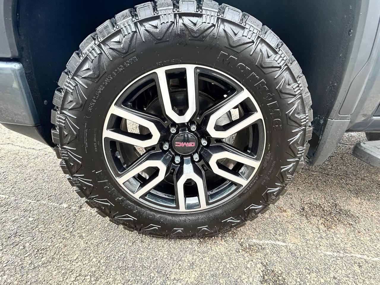 GMC Sierra 1500 4WD Crew Cab 147" AT4 2020