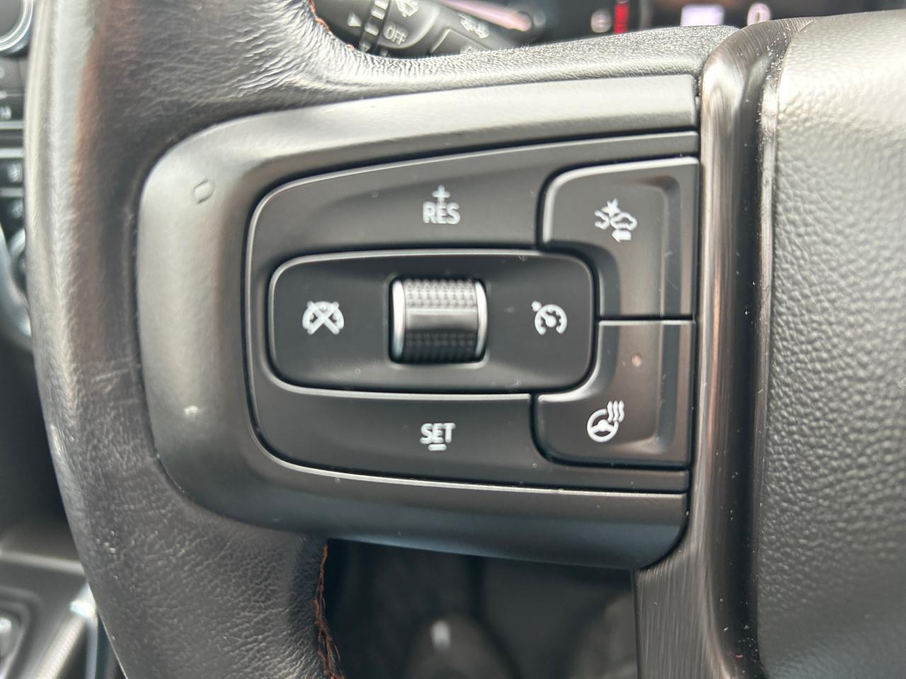 GMC Sierra 1500 4WD Crew Cab 147" AT4 2020