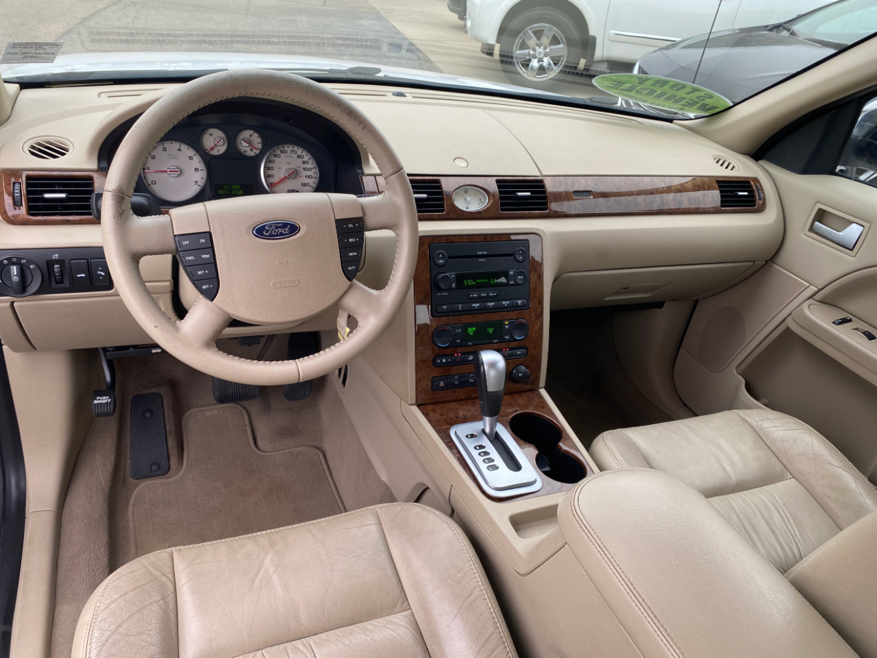 Ford Five Hundred 4dr Sdn Limited FWD 2007