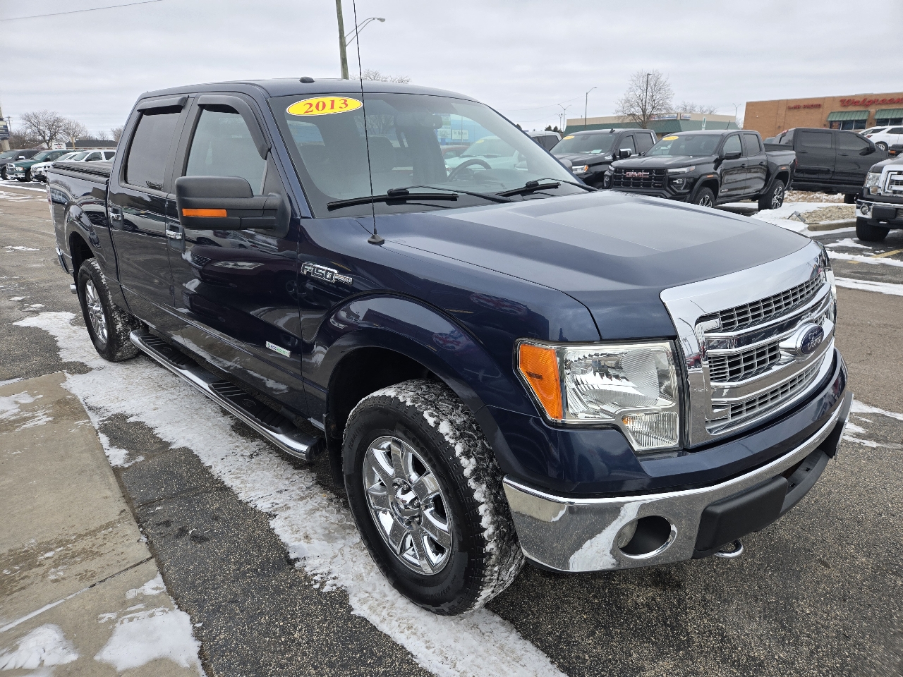 Ford F-150 4WD SuperCrew 145" XLT 2013