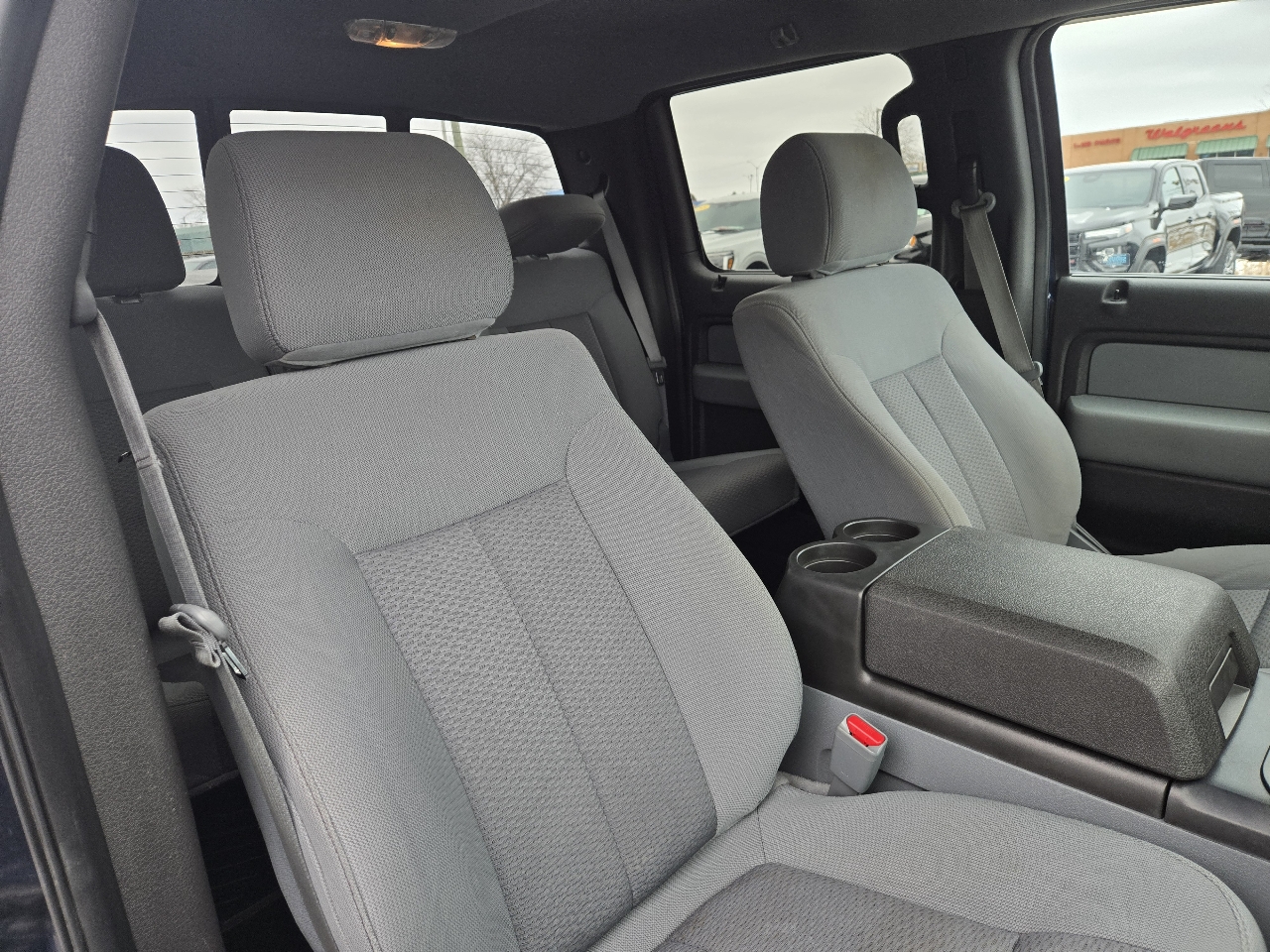 Ford F-150 4WD SuperCrew 145" XLT 2013