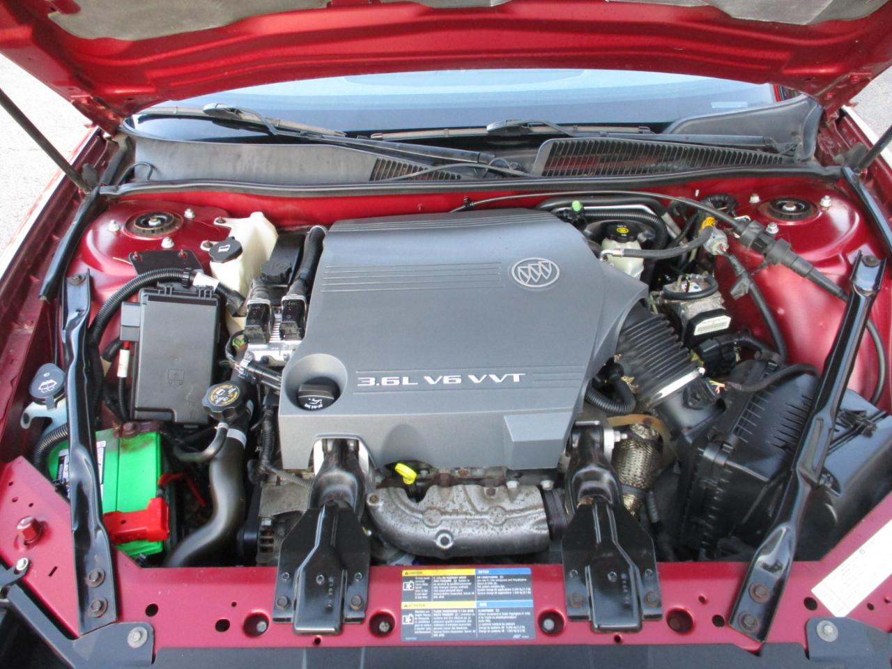 Buick LaCrosse 4dr Sdn CXS 2005