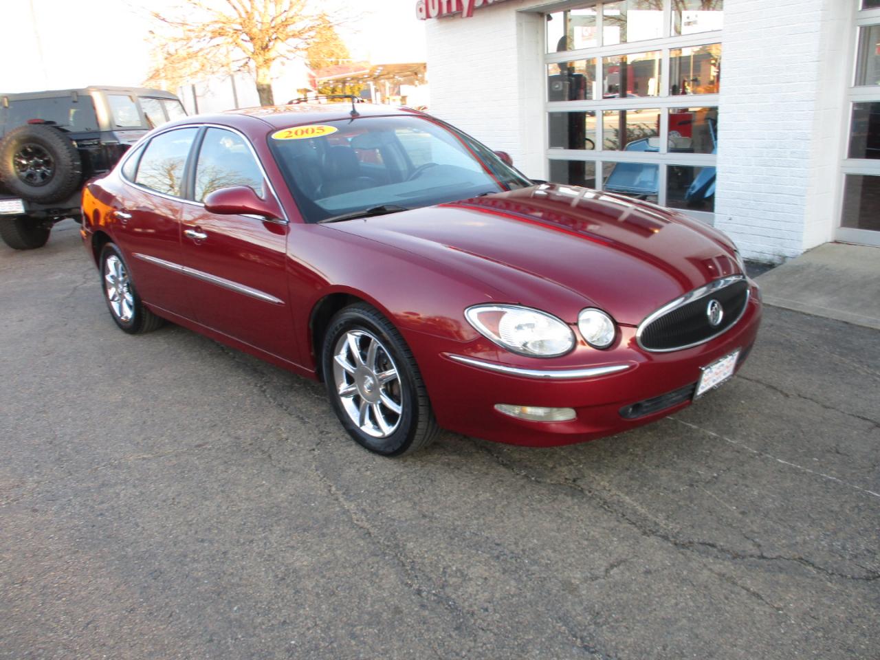 Buick LaCrosse 4dr Sdn CXS 2005