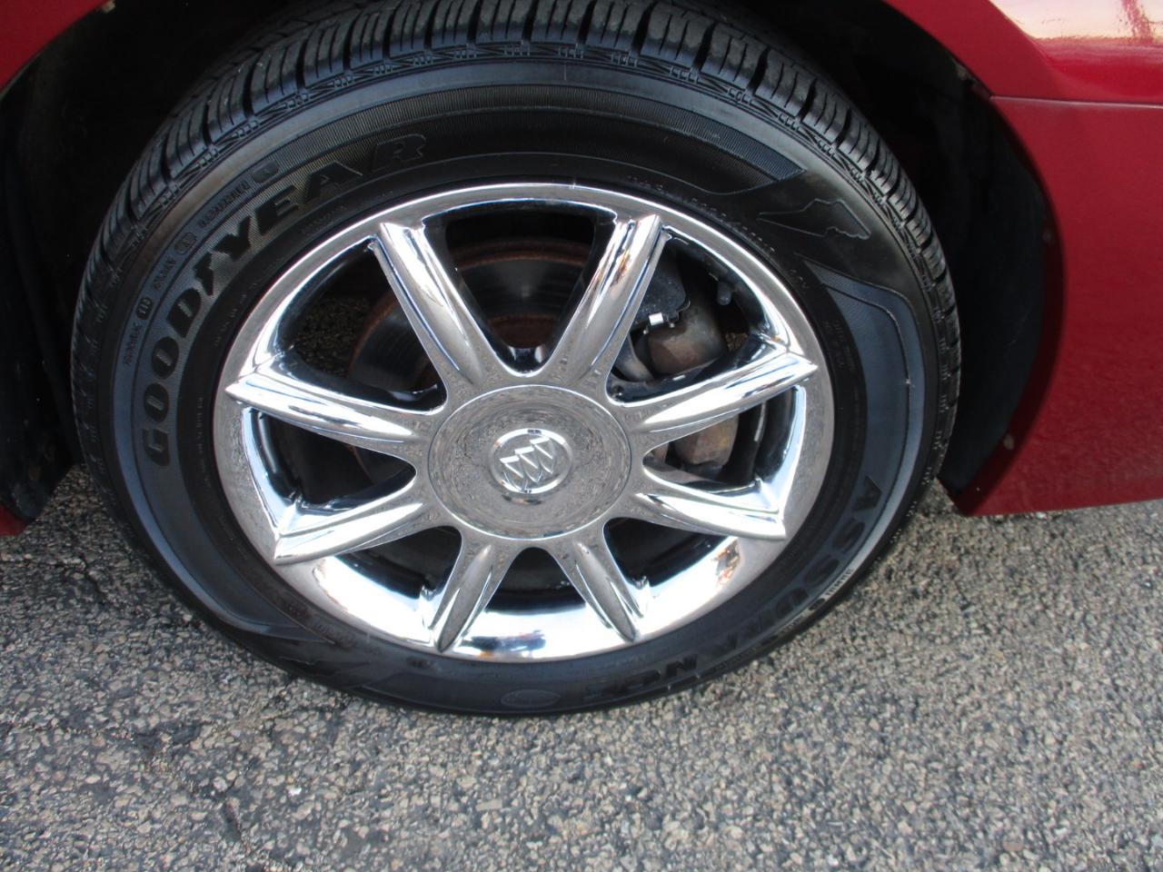 Buick LaCrosse 4dr Sdn CXS 2005